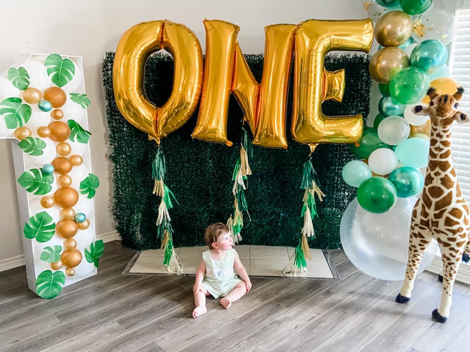Giant Safari ONE Balloons
